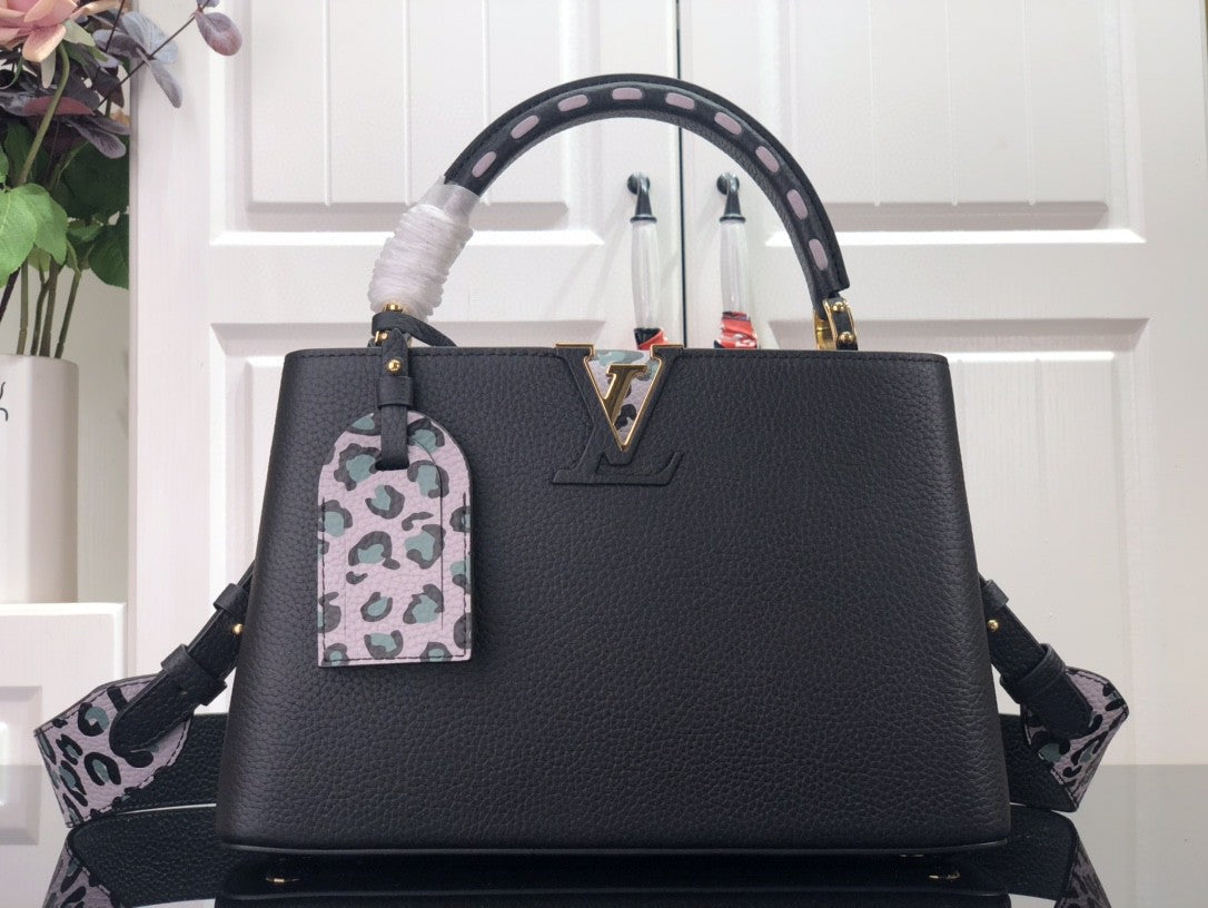 Bag Louis vuitton CAPUC