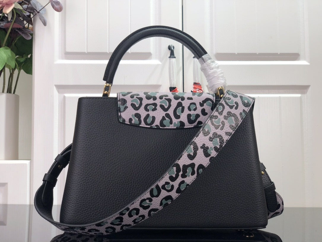 Bag Louis vuitton CAPUC