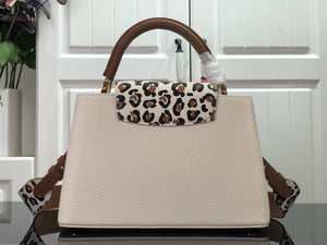 Bag Louis vuitton CAPUC